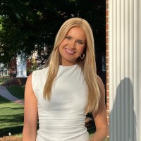 Lauren Ayers