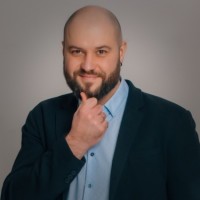 Максим Онащенко