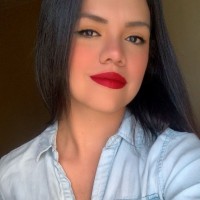Aura Leal M.