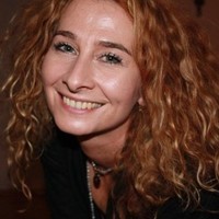 Viera Reznickova