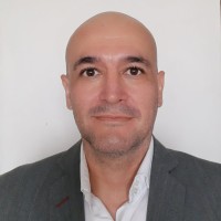 Carlos Alvarez