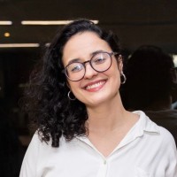 Maria Fernanda Candian