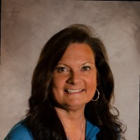 Lori Schuttenhelm