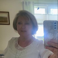 Dee Latham