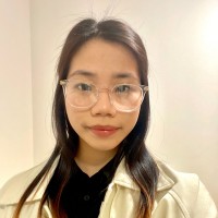 Esther Hoang
