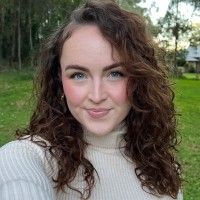 Bonnie James