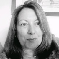 Lynn Charlton