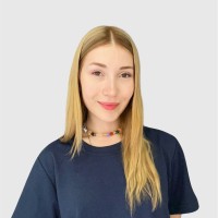 Ece Özay