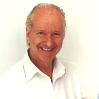 Michael Schneider
