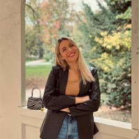 Mia Petrović