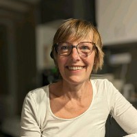 Karine Jeanne