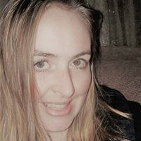 Laura Marshall