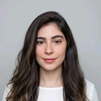 Luana N.