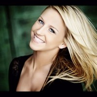 Samantha Schmidt