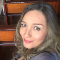 KARINA DE LA OSSA VIVERO