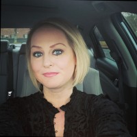 Lisa Strong