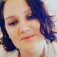 Anja Holsted