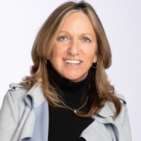 Lyn Hatt