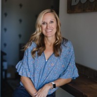 Nicki Darst
