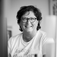 Dorthe Holde