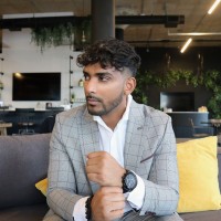 Thenuk De Silva, B.Eng