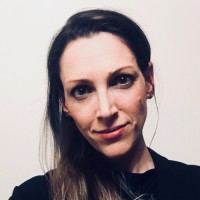 Elizabeth Neuffer