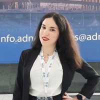 ladan mahdiani