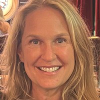 Jennifer Whelton