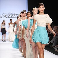 Warna Modelbank