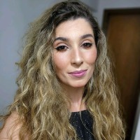 Paula Costa Val