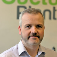 Ian Holmes