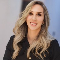 Manuella Oliveira