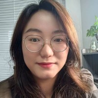 Esther Gao