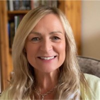 Angela Lamont
