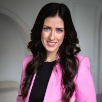 Amanda Santi, Mba