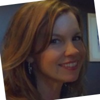 Suzanne Welle