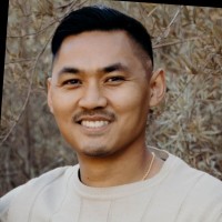 Peter Vilaithong
