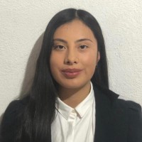 Mayra Hernández