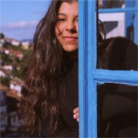 Larissa Tavares