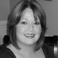 Yvonne Murray
