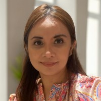 Rowena Crisostomo