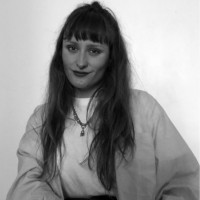 Lola Premier