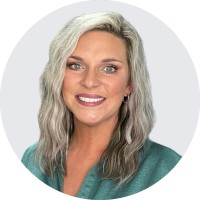 Holly Davenport