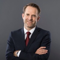Dr. Silvan Hauser