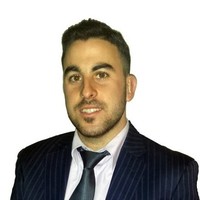 ROBERTO M.