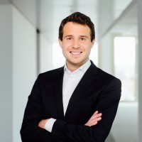 Dr. Julian Jetter