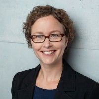 Esther Frey