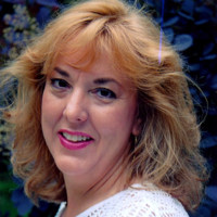Andrea L. Demick