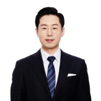 Jung Wook Yoo