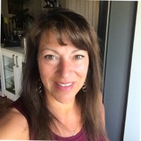 Suzanne Houlton